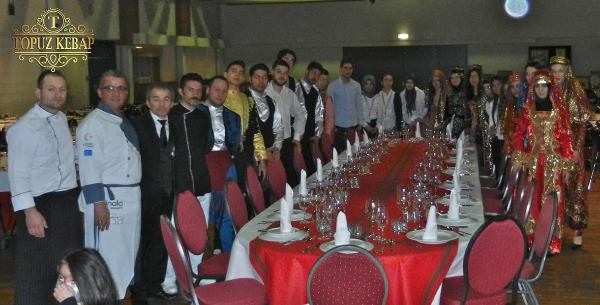 Türk Aşçıbaşılarının Sosyal Ve Kültürel Olarak Kendilerini-